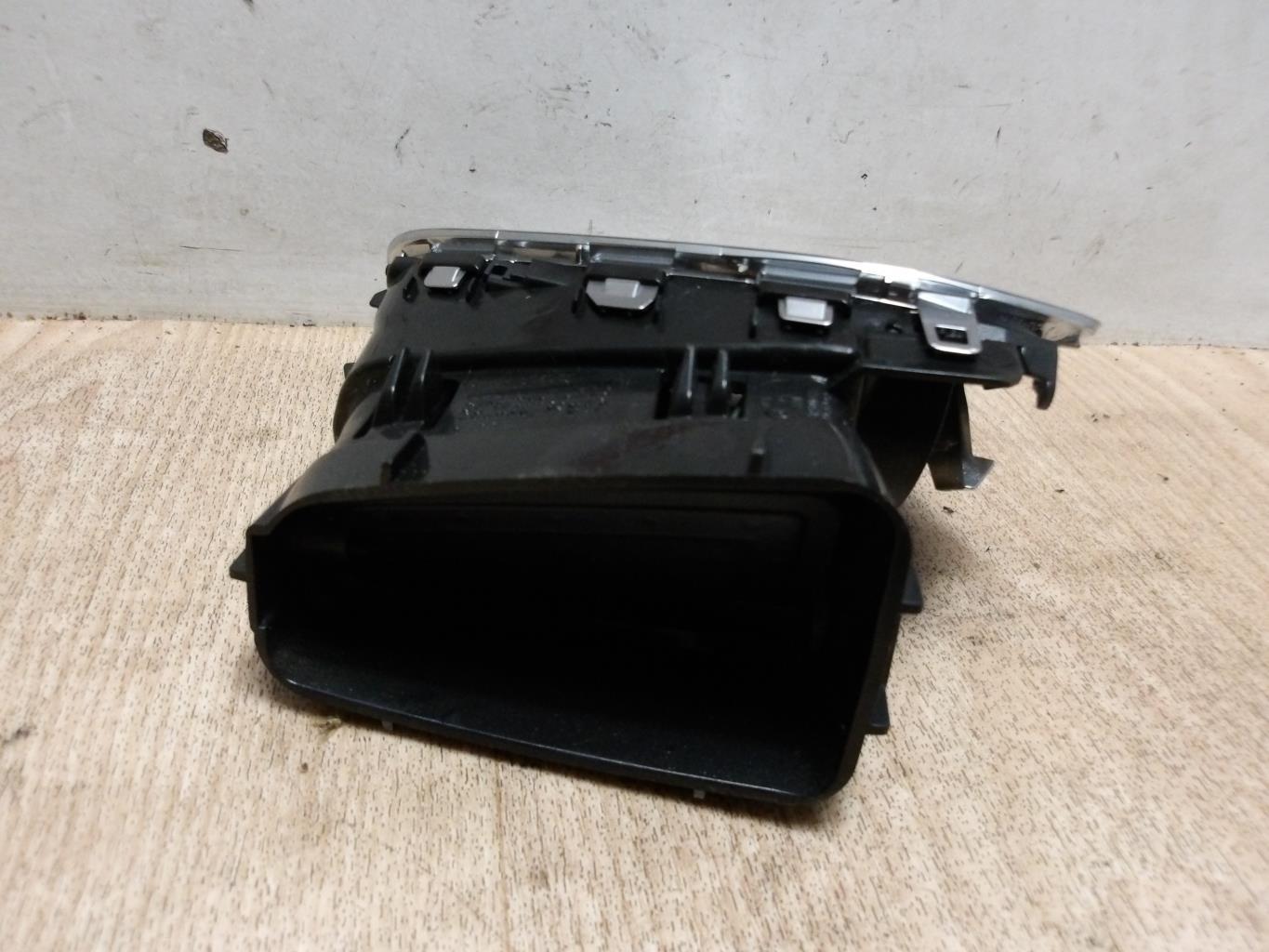 Bocchetta aerazione cruscotto anteriore destra CITROEN C4 2 PHASE 1 Diésel - 1