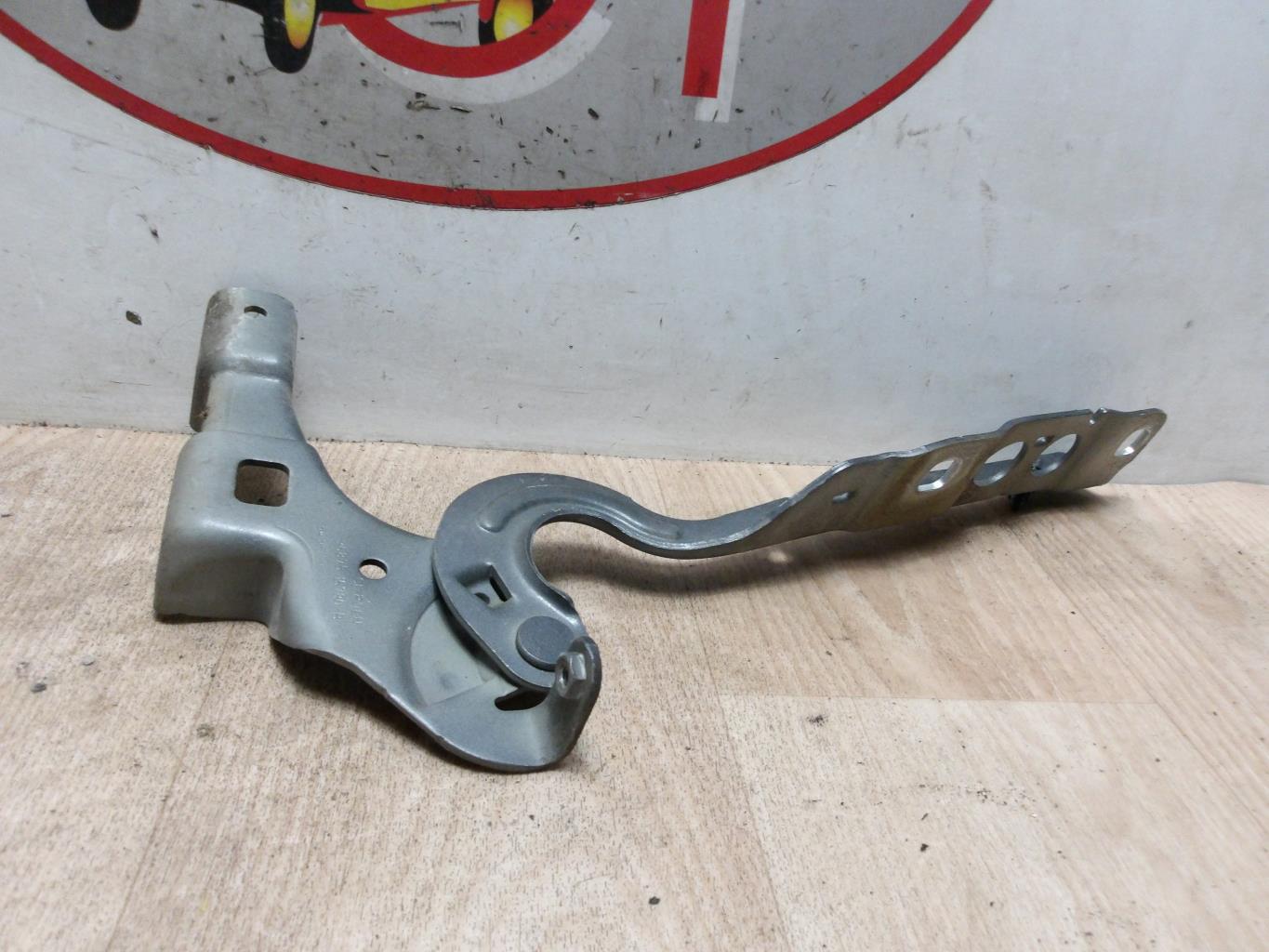 Charniere de capot CITROEN C4 2 PHASE 1 Diesel - 1