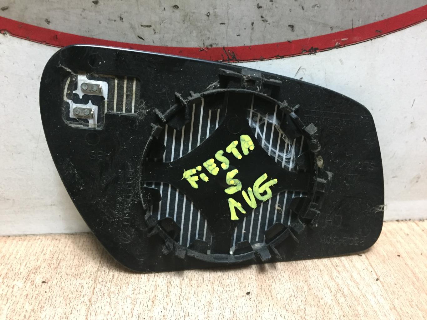 Vetro specchietto retrovisore sinistro FORD FIESTA 5  - 1