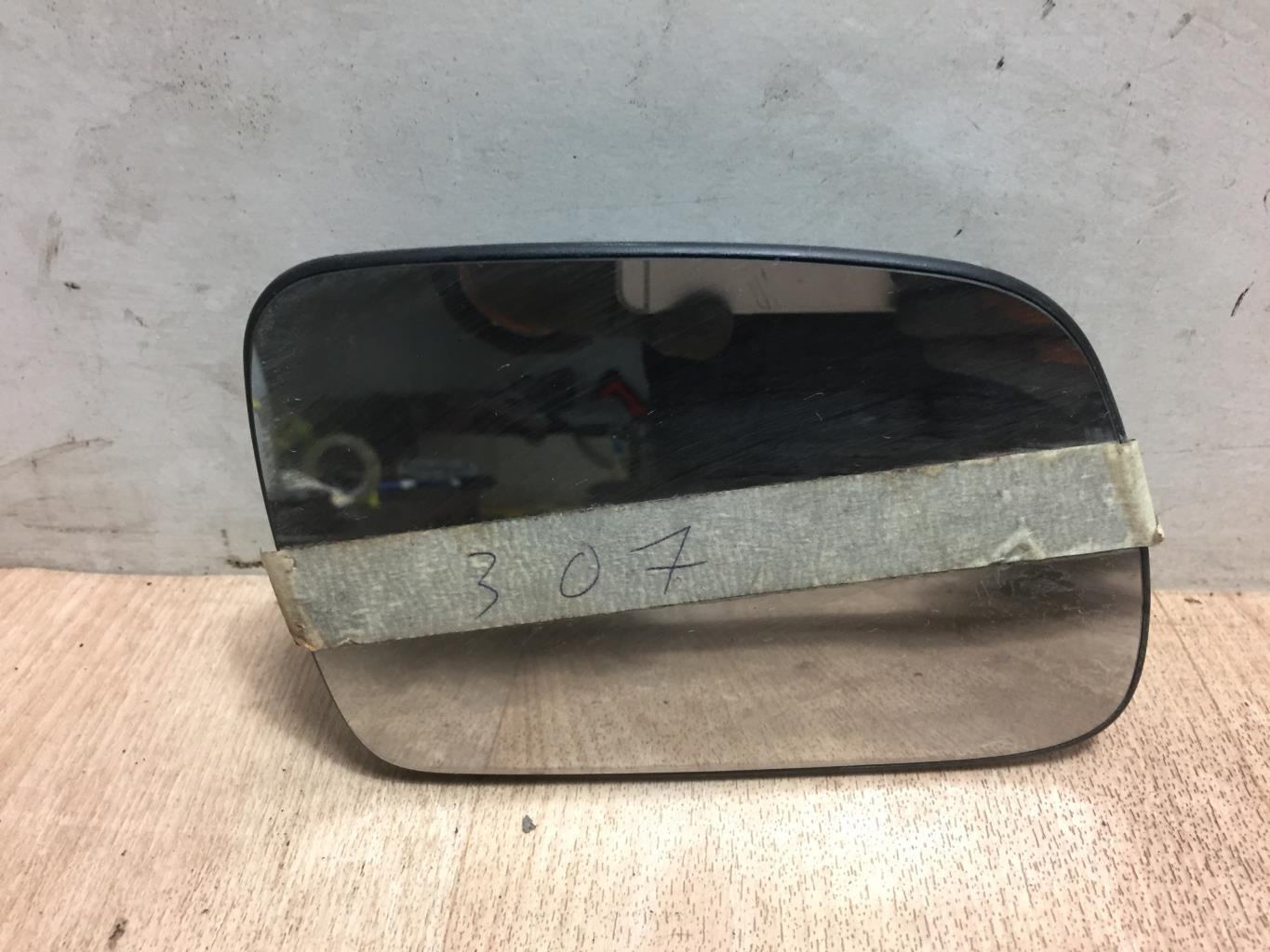 Vetro specchietto retrovisore destro PEUGEOT 307  - 1