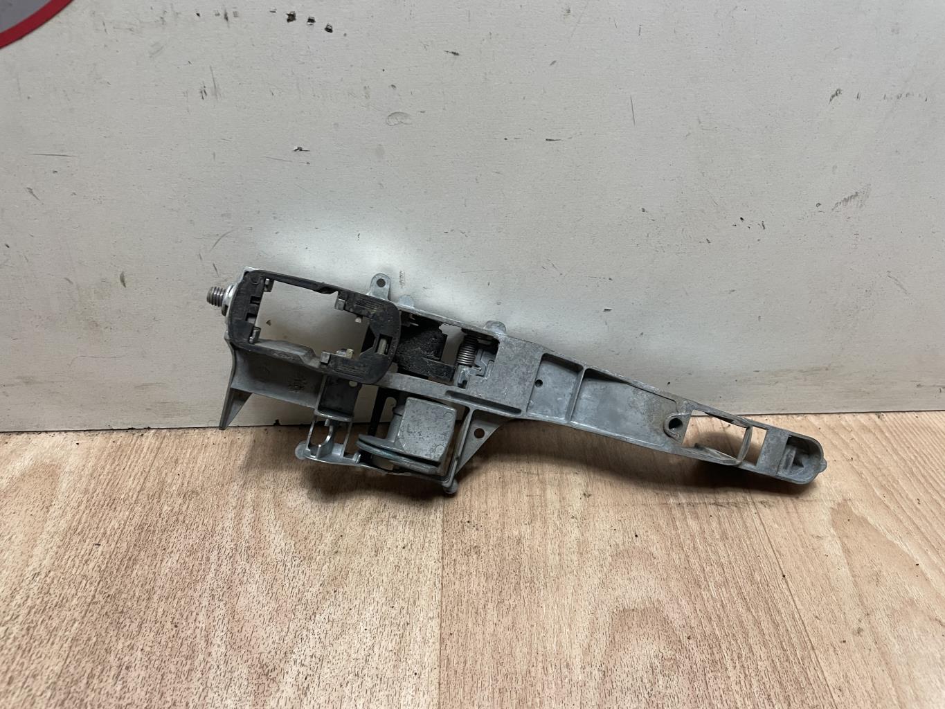 Supporto maniglia portiera anteriore sinistra CITROEN BERLINGO 2 PHASE 3 Diésel - 1