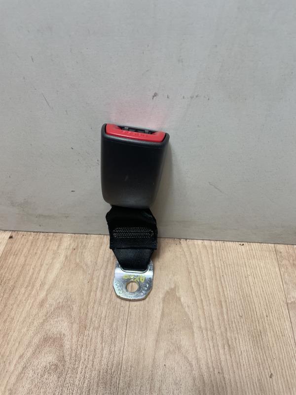 Aggancio cintura sicurezza posteriore sinistro TOYOTA AYGO 1 PHASE 2 Gasolina - 1