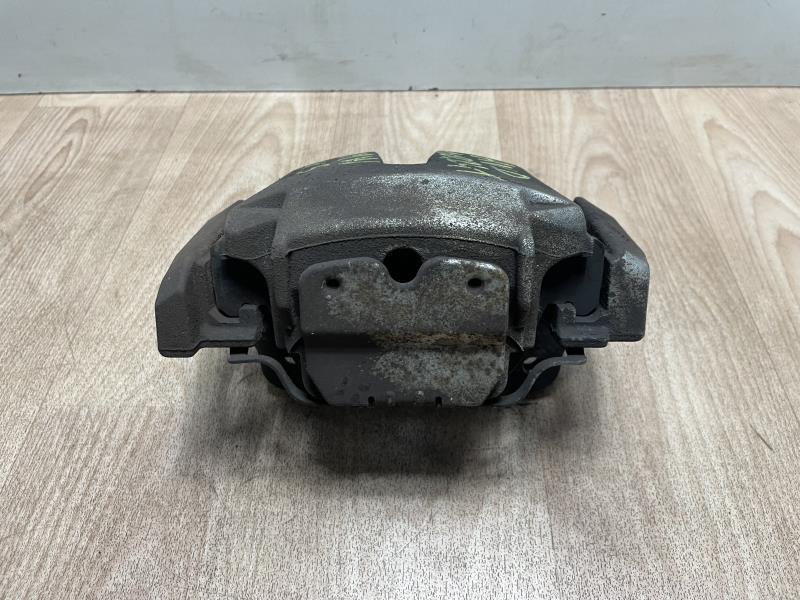 Pinza freni anteriore destra BMW X5 E70 PHASE 1 Diésel - 1