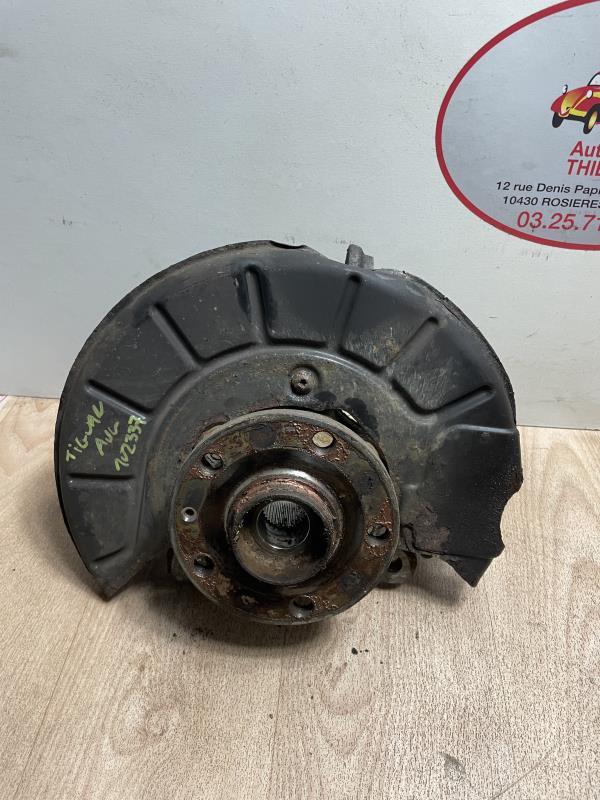 Fusee avant gauche VOLKSWAGEN TIGUAN 1  - 1