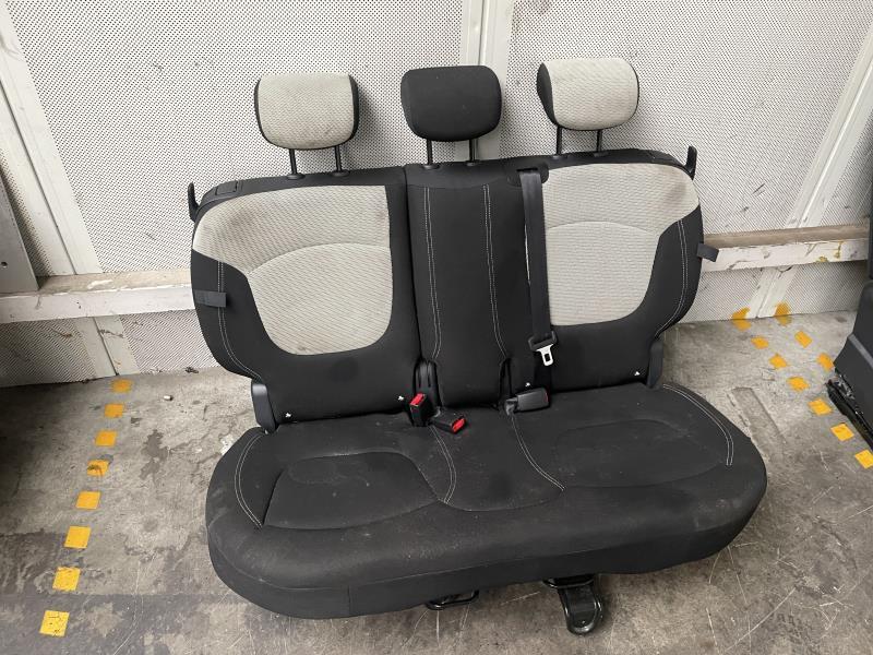 Interieur complet RENAULT CAPTUR 1 PHASE 2 Diesel - 1