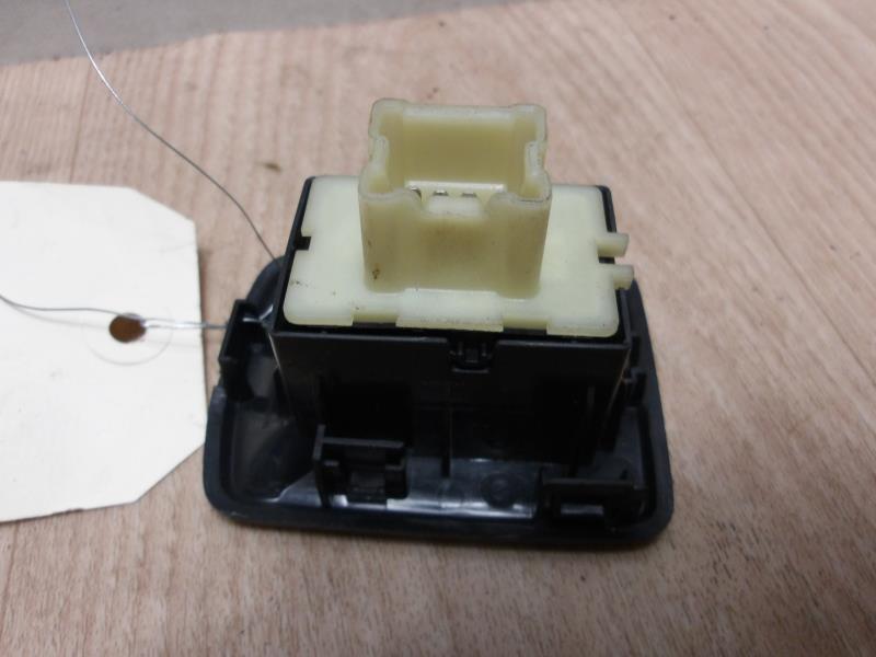 Interruttore lavacristalli posteriore sinistro DACIA LODGY PHASE 2 Gasolina - 1