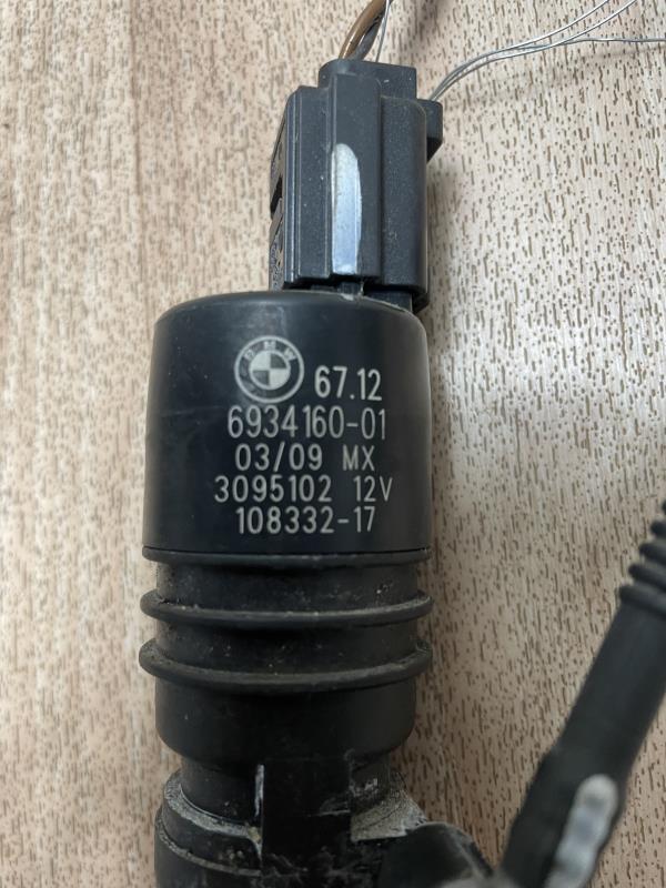 Pompa lavacristalli anteriore BMW X5 E70 PHASE 1 Diésel - 1