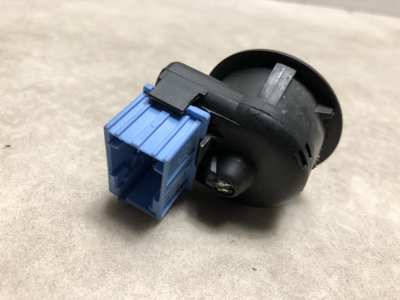 Bouton/Interrupteur CITROEN C6 Diesel - 1