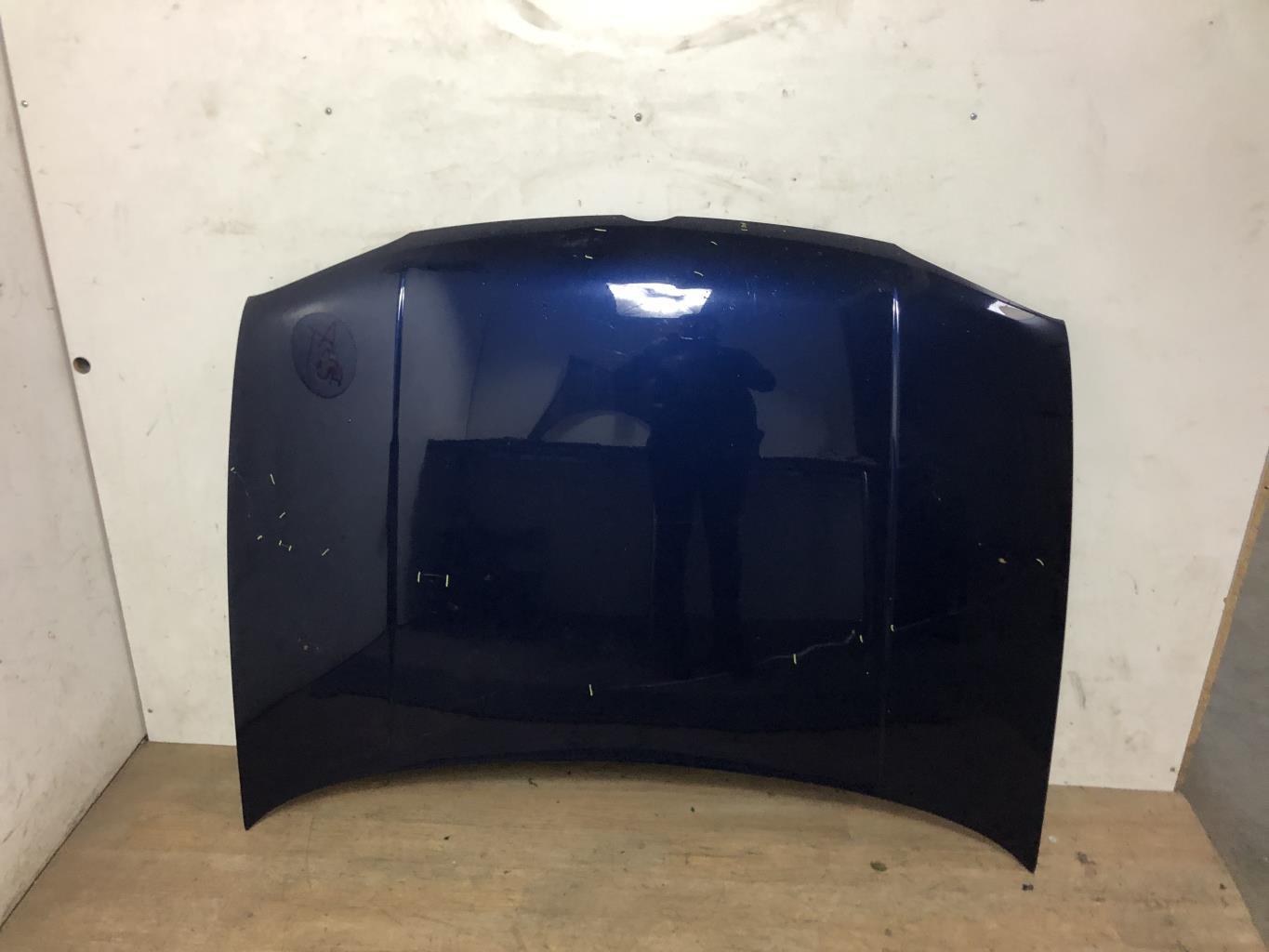 Capot VOLKSWAGEN GOLF 4 Diesel - 1