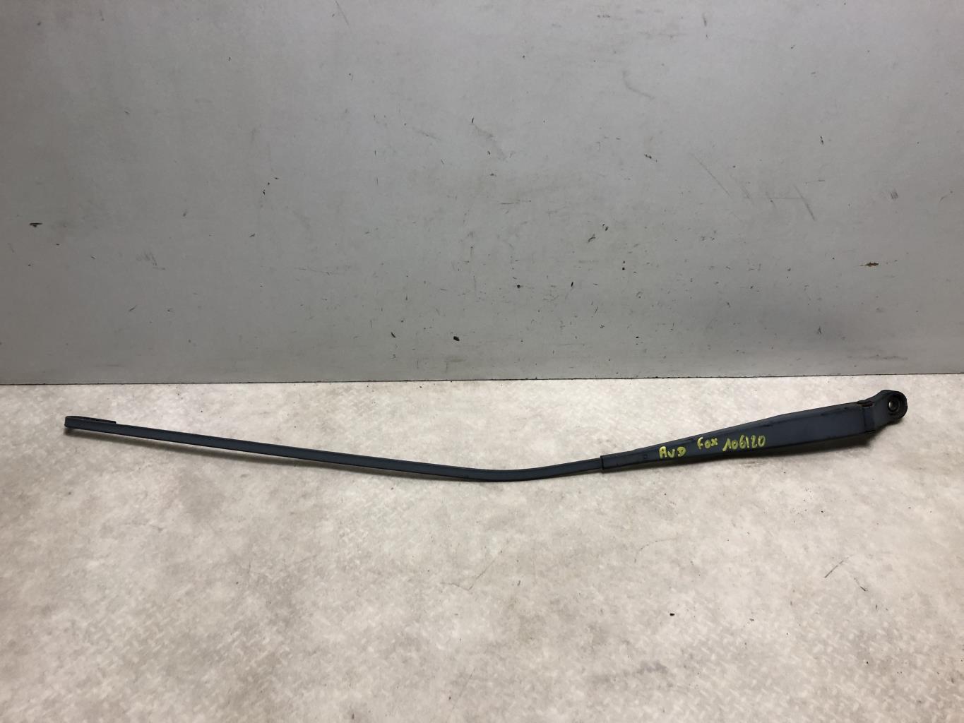 Braccio tergicristallo anteriore destro VOLKSWAGEN FOX Gasolina - 1