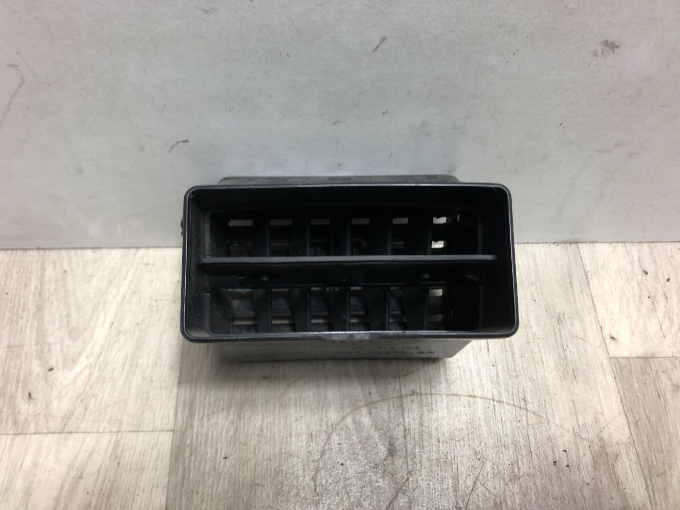 Bocchetta aerazione cruscotto anteriore sinistra VOLKSWAGEN FOX Gasolina - 1