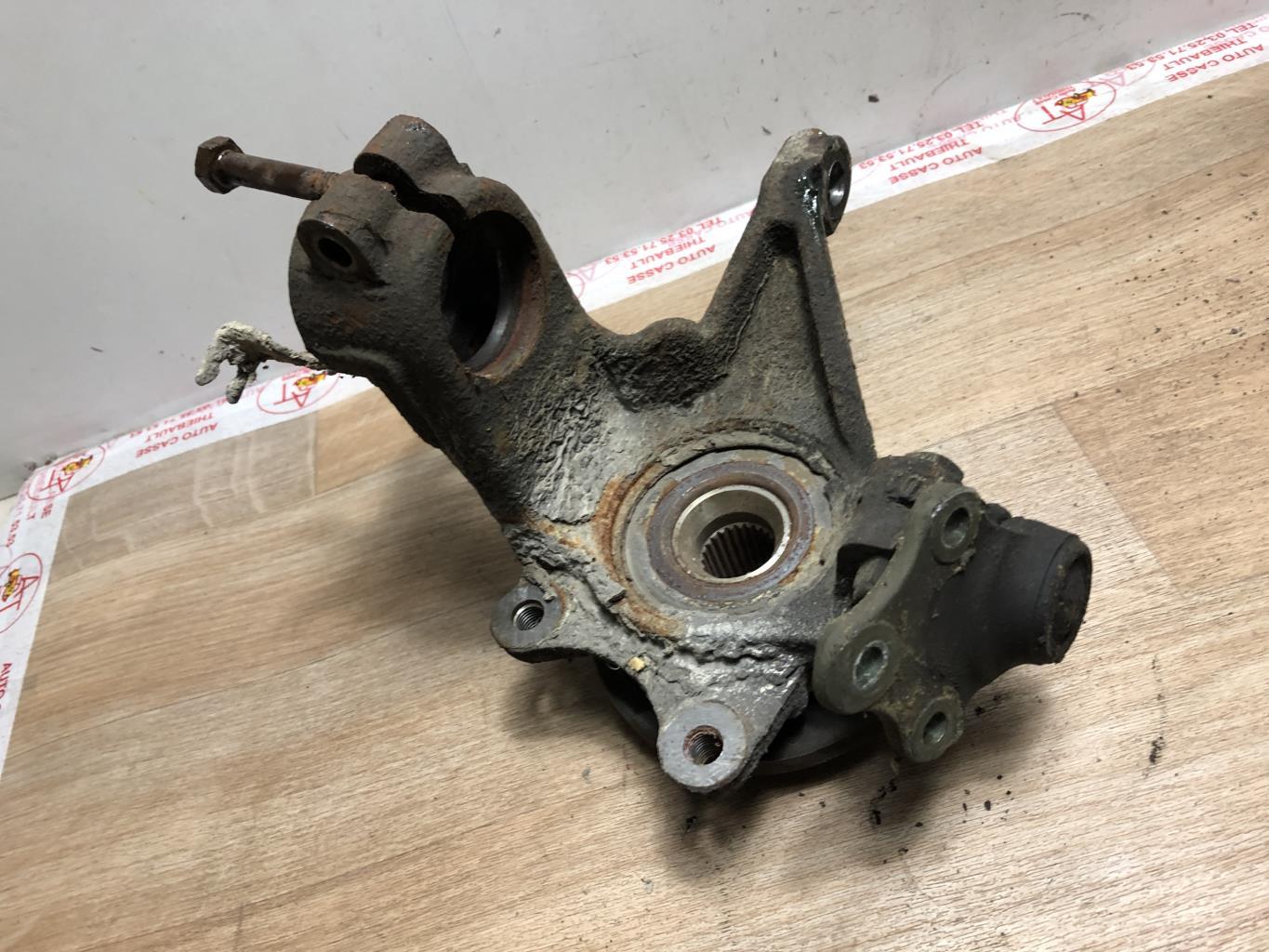 Fusee avant droit CITROEN BERLINGO 1 PHASE 2 Diesel - 1