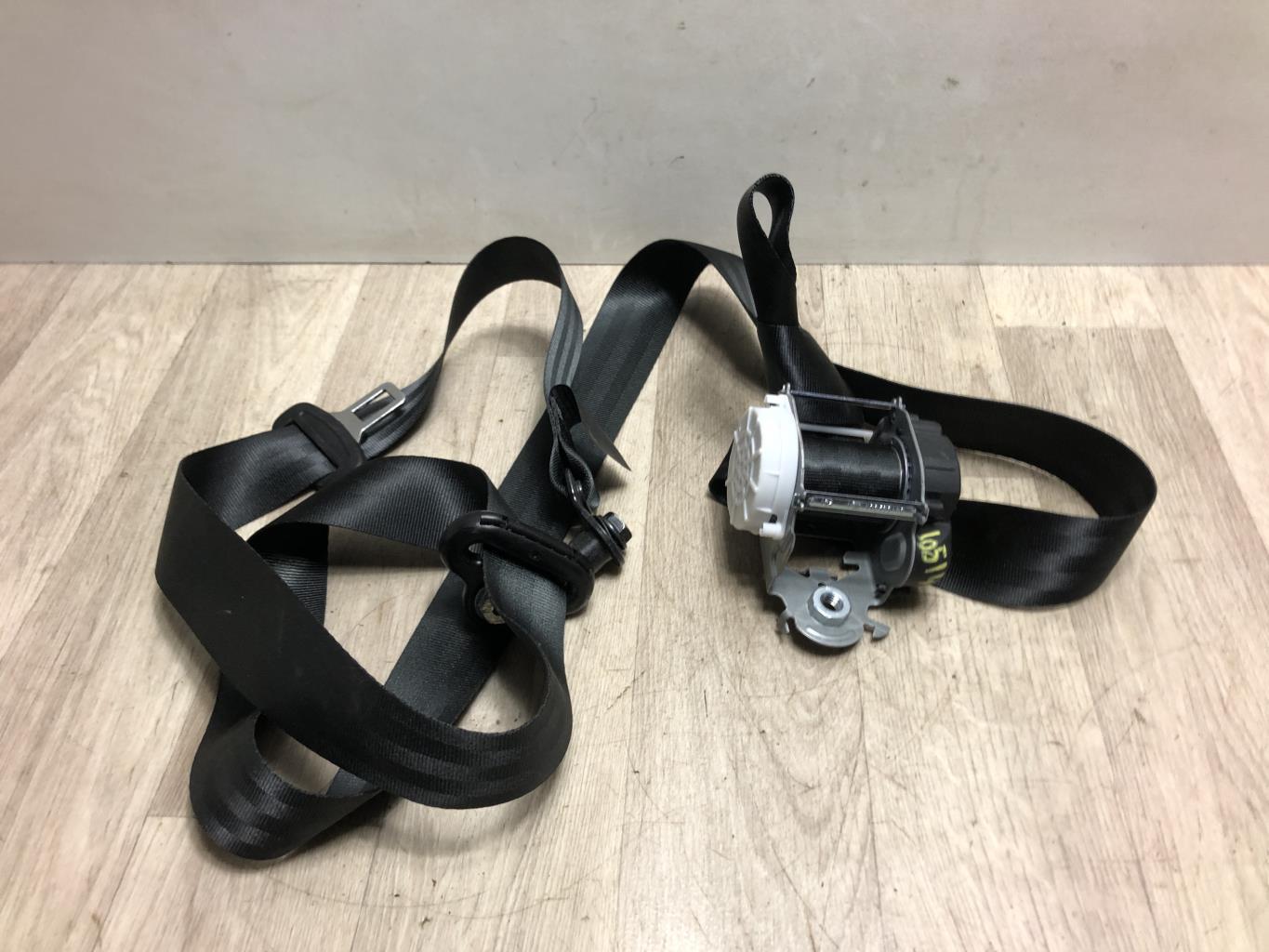 Cintura di sicurezza posteriore sinistra RENAULT TWINGO 3 PHASE 1 Gasolina - 1
