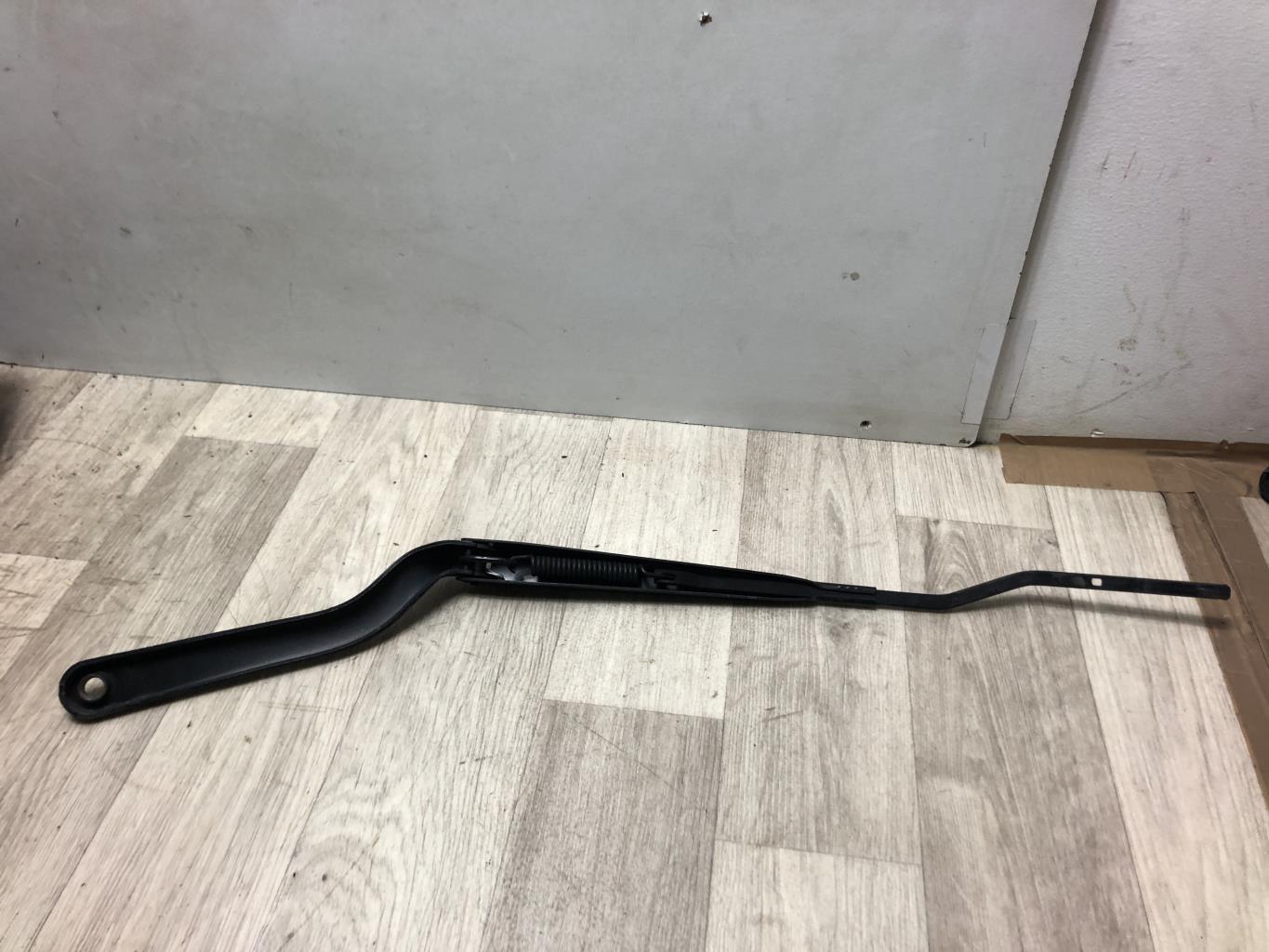 Braccio tergicristallo anteriore sinistro RENAULT TWINGO 3 PHASE 1 Gasolina - 1