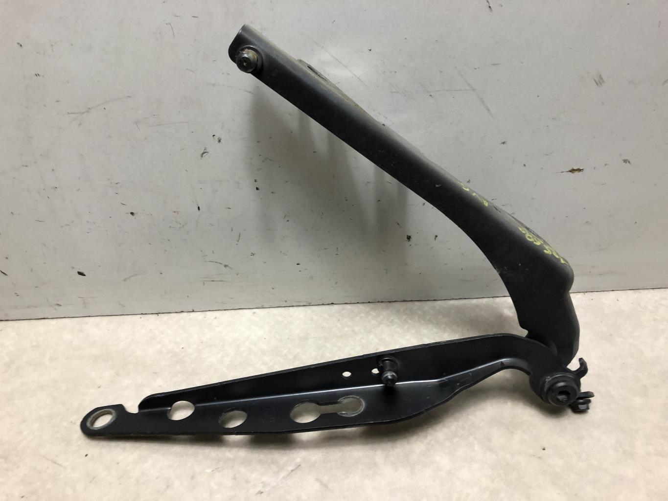 Charniere de capot VOLVO S 60 1 Essence - 1