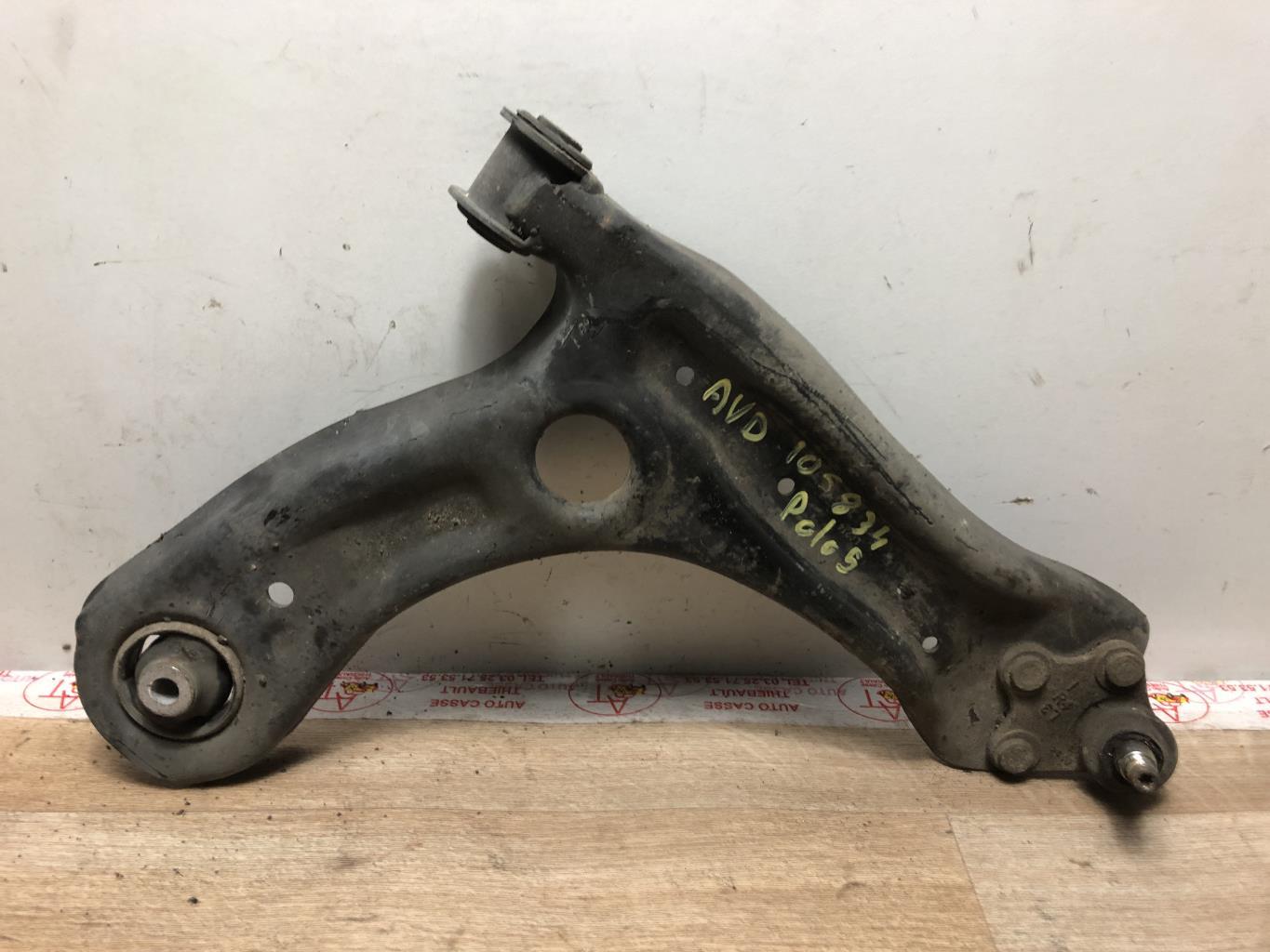 Triangle avant droit VOLKSWAGEN POLO 5 PHASE 1 Diesel - 1