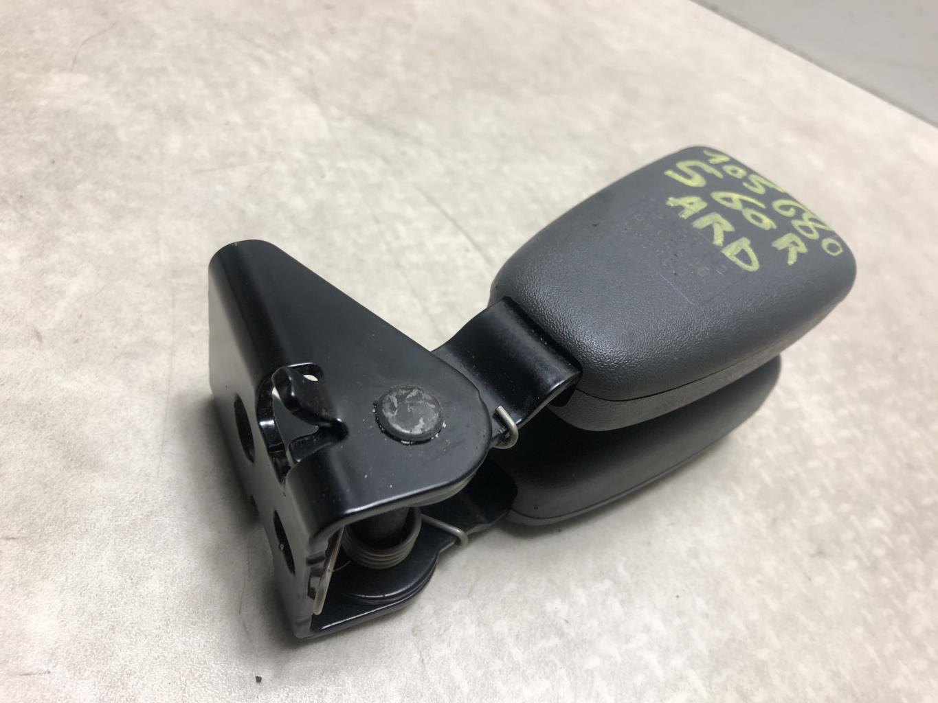 Aggancio cintura sicurezza posteriore destro VOLVO S 60 1 Gasolina - 1