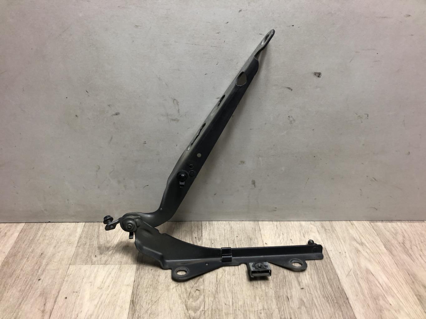 Charniere de capot VOLVO S 60 1 Essence - 1