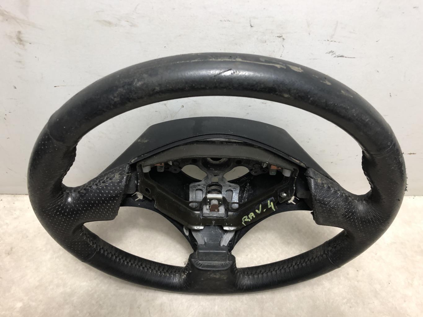 Volant TOYOTA RAV4 1  - 1