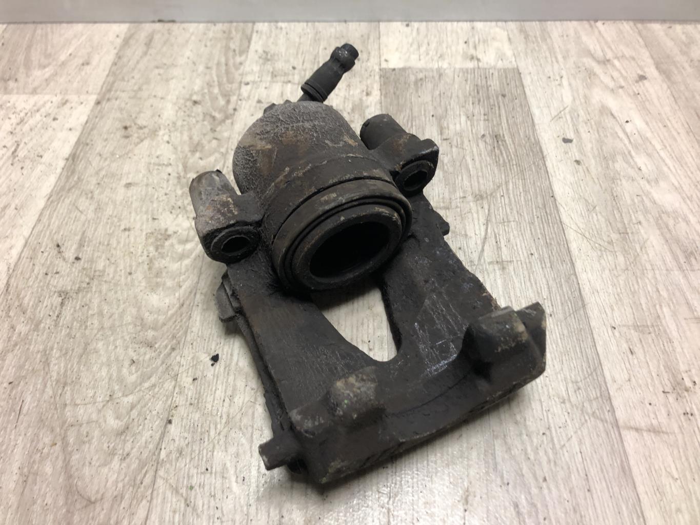Pinza freni anteriore destra VOLKSWAGEN FOX Gasolina - 1