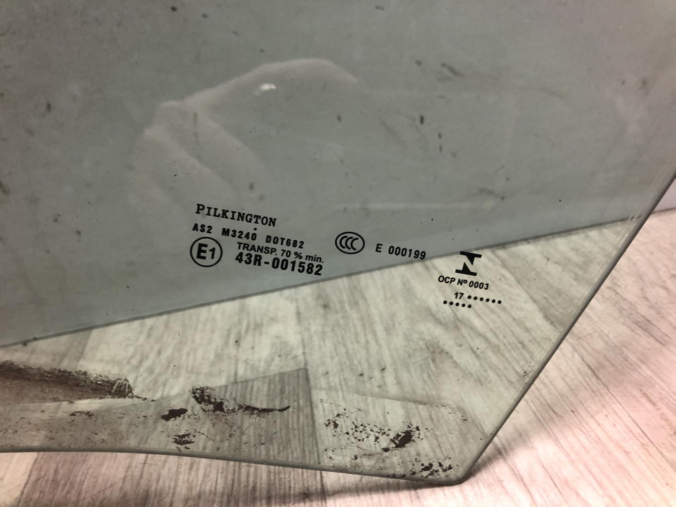 Vitre avant gauche CITROEN C4 2 PHASE 2 Diesel - 1