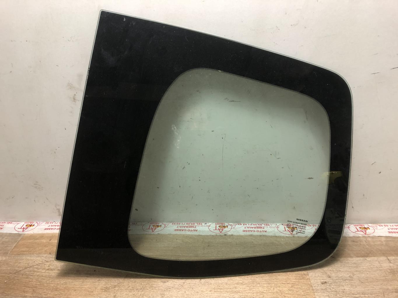 Ventanilla triangular trasera izquierda NISSAN NAVARA NP300 Diésel - 1