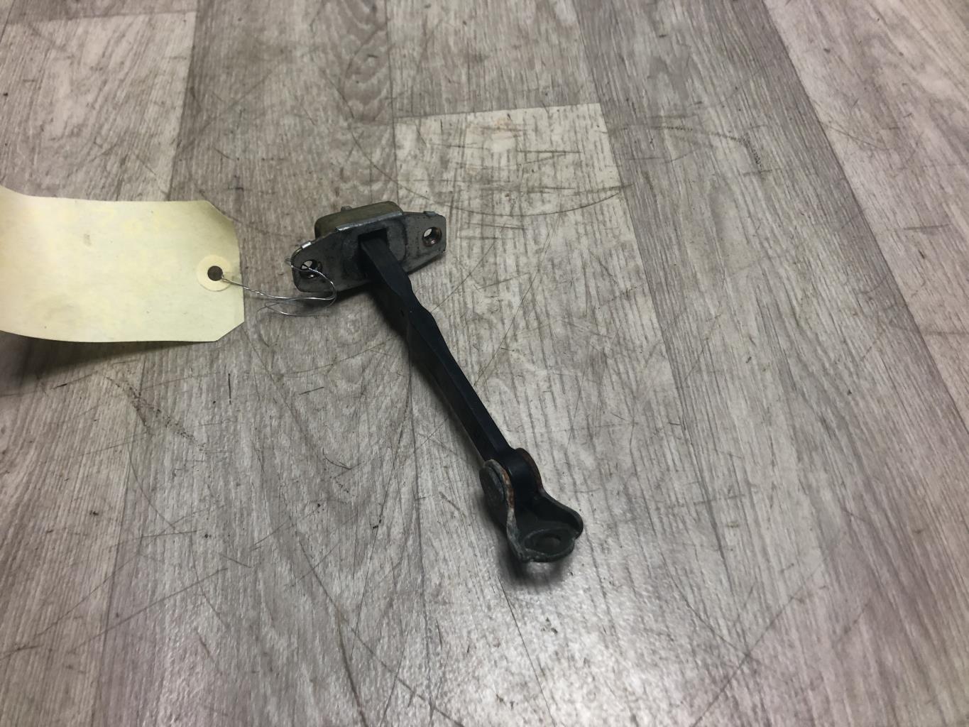 Tirante portiera anteriore destro SUZUKI SWIFT 3 Gasolina - 1