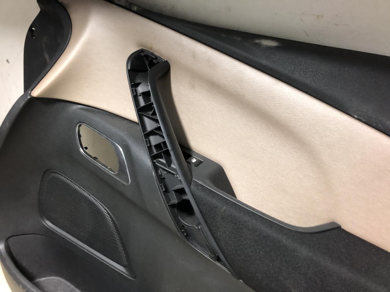 Pannello portiera anteriore destro CITROEN C4 PICASSO 2 PHASE 1 Diésel - 1
