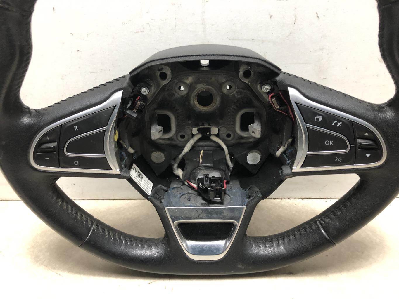 Volant RENAULT MEGANE 4 PHASE 1 Essence - 1