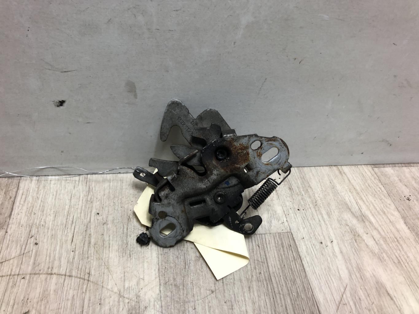 Serrure de capot CITROEN C5 2 Diesel - 1
