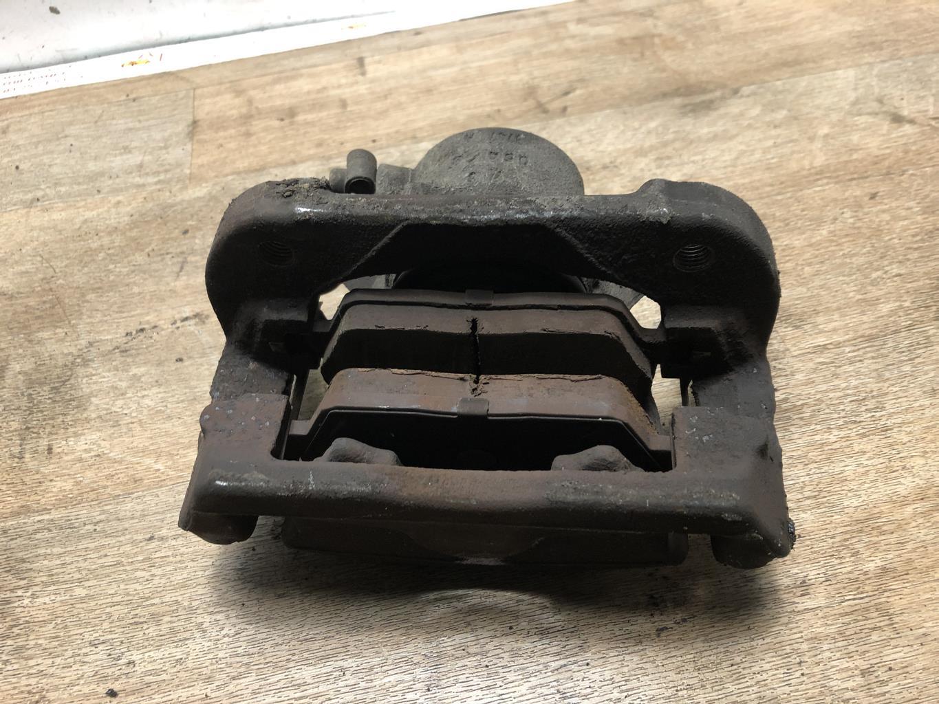 Pinza freni anteriore destra BMW SERIE 1 E81 Diésel - 1