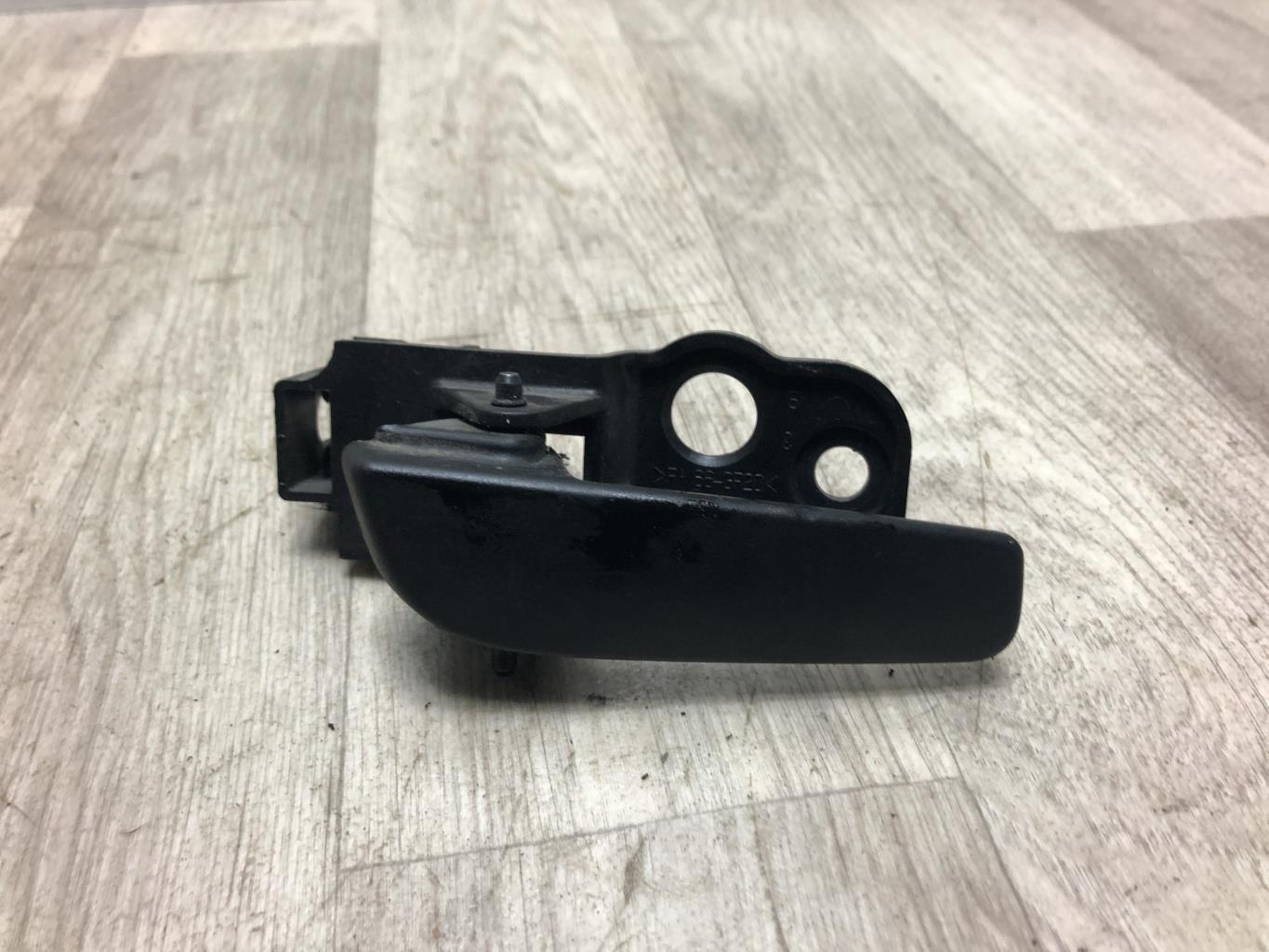 Maniglia interna anteriore sinistra PEUGEOT BIPPER Diésel - 1