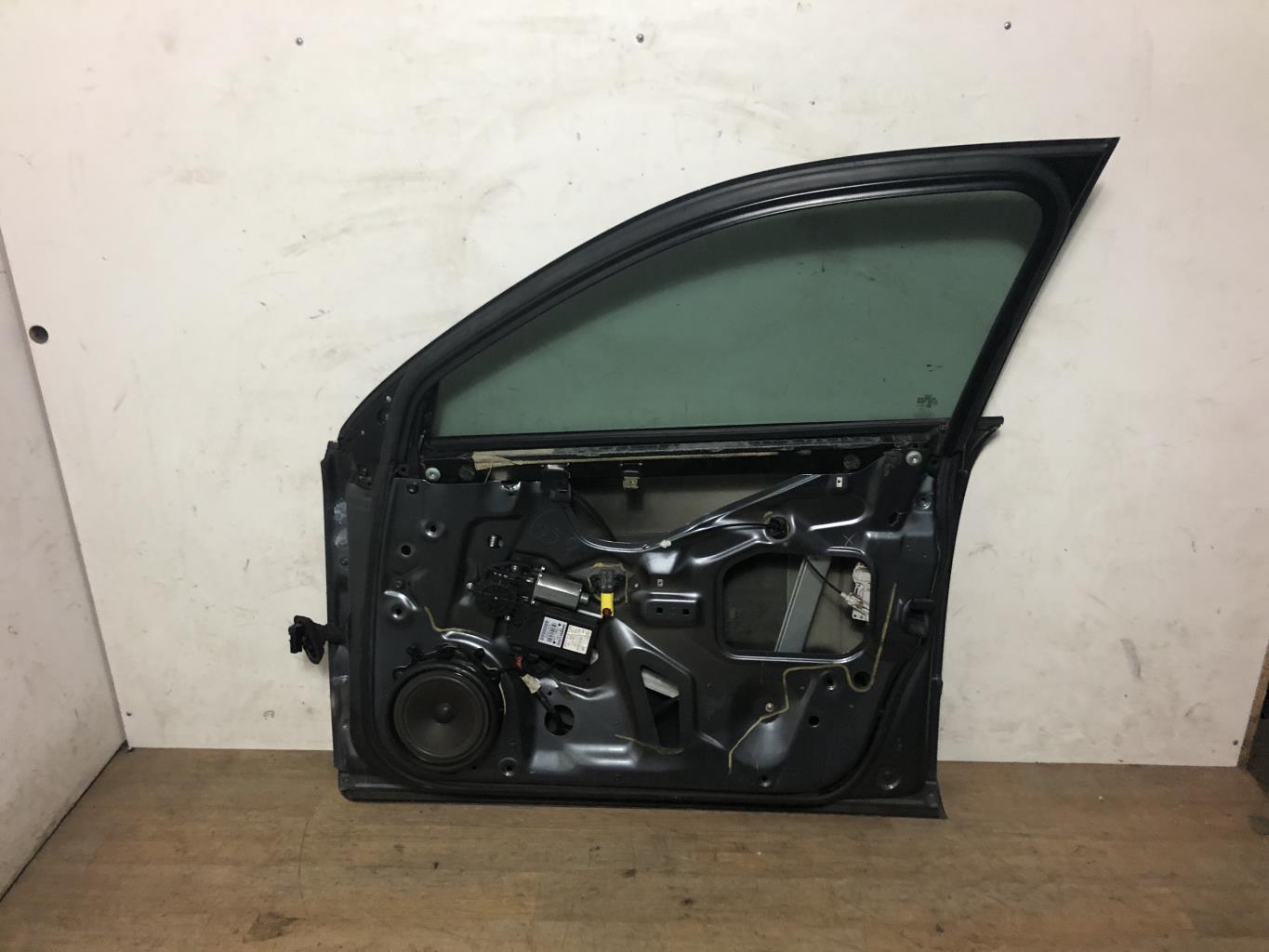 Porte avant droit AUDI A4 2 PHASE 2 Diesel - 1