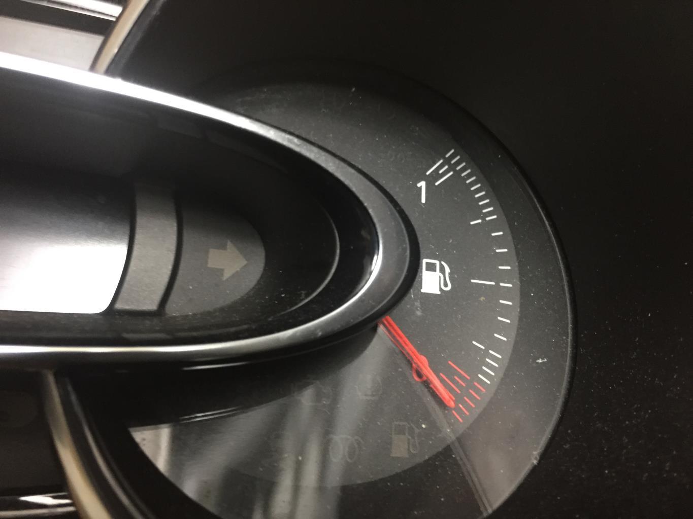 Compteur RENAULT CLIO 4 PHASE 1  - 1