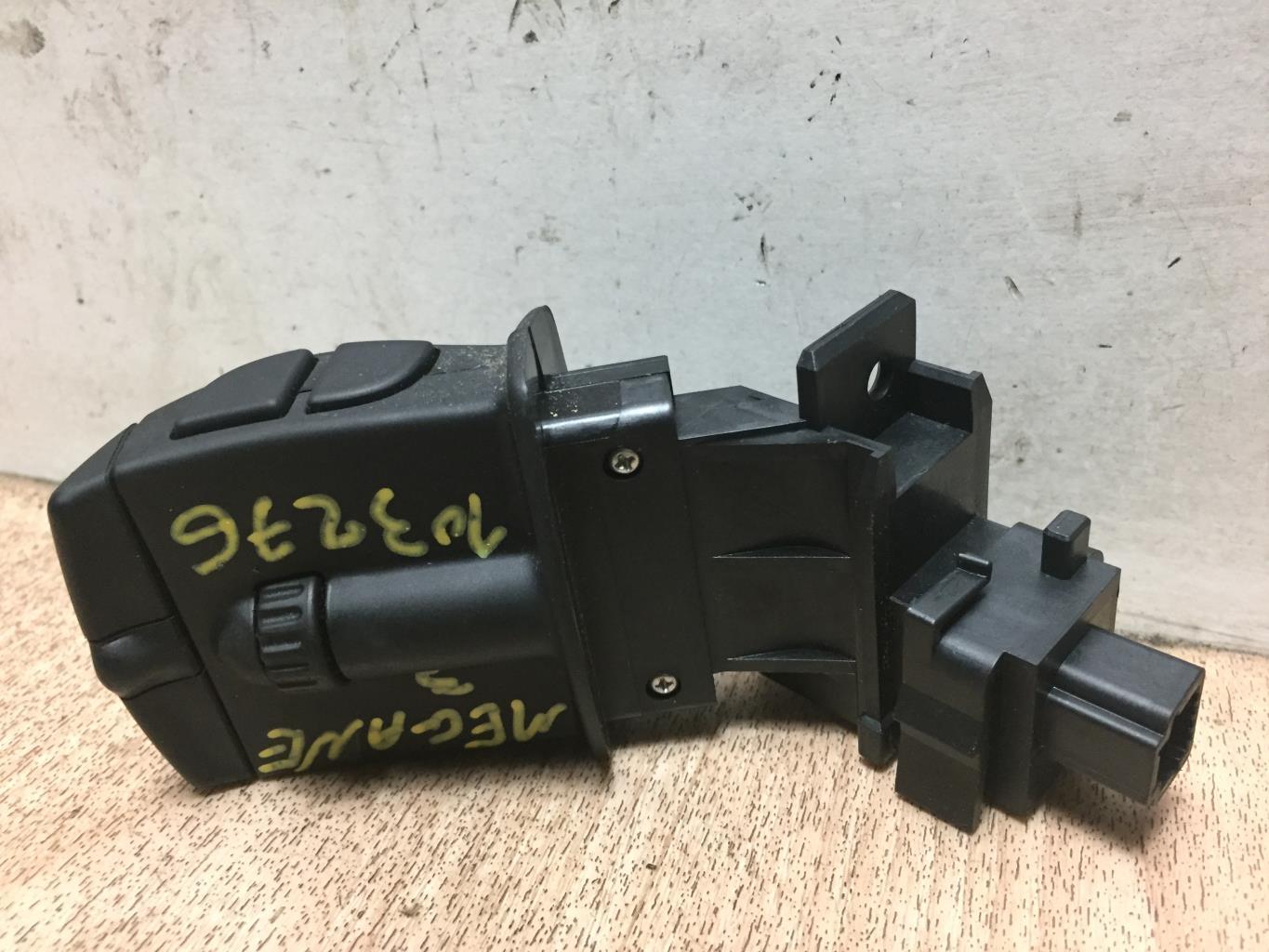 Commande autoradio RENAULT MEGANE 3 PHASE 2 COUPE Diesel - 1