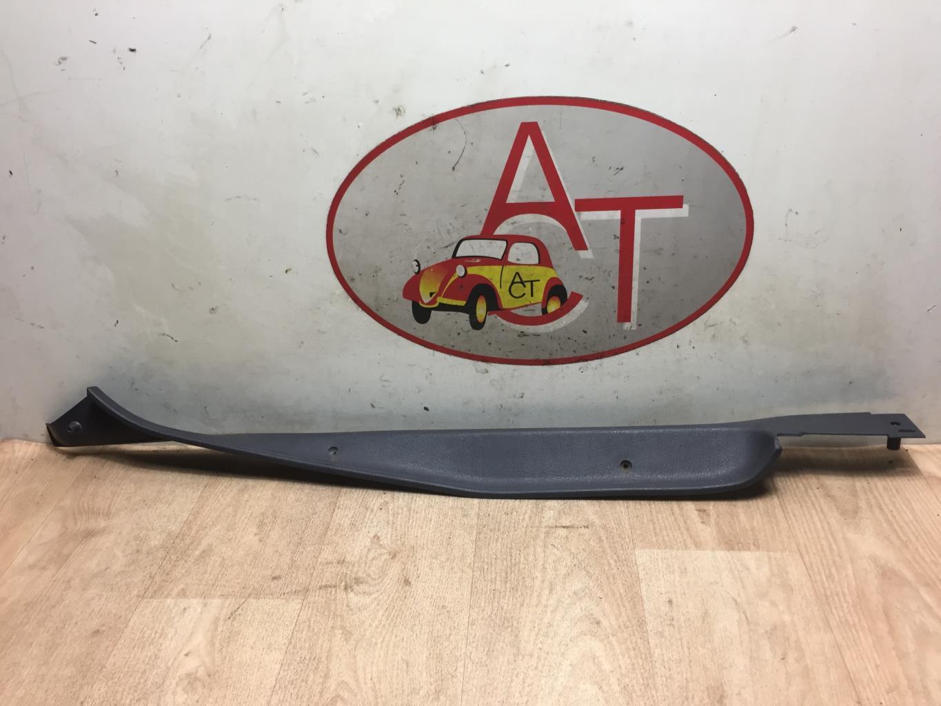 Garniture laterale arriere droite RENAULT ESPACE 3 GPL - 1