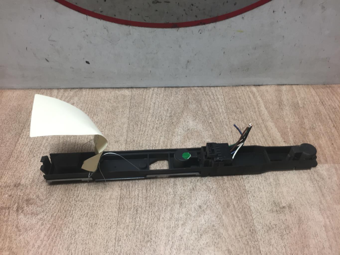 Base portalampade fanale posteriore destro RENAULT KANGOO 1 PHASE 1 Gasolina - 1