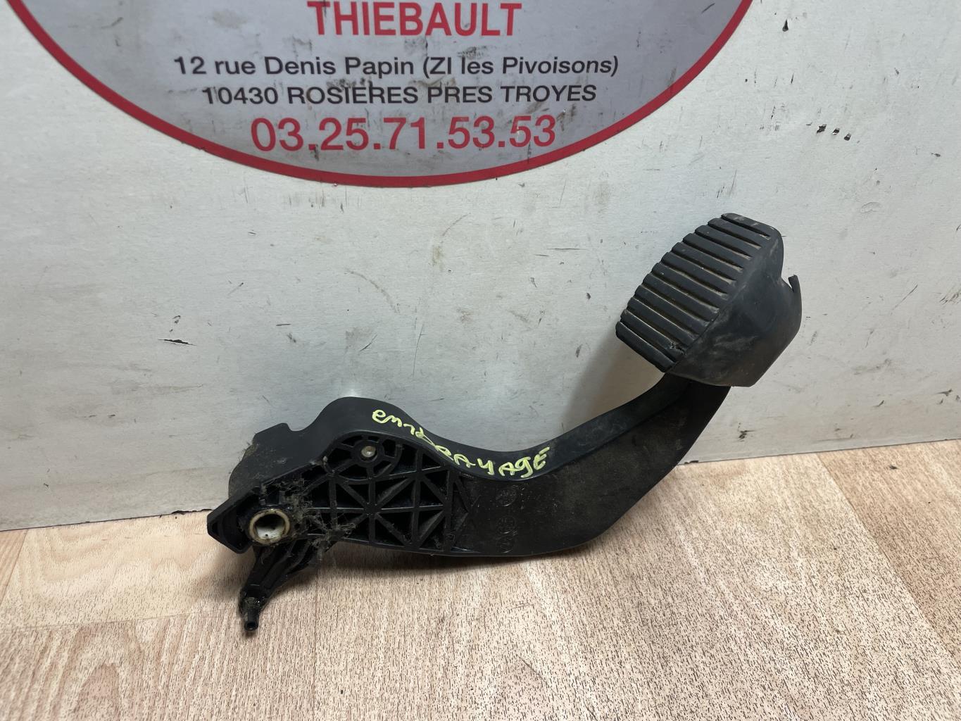 Pedale d'embrayage CITROEN C4 2 PHASE 1 Diesel - 1