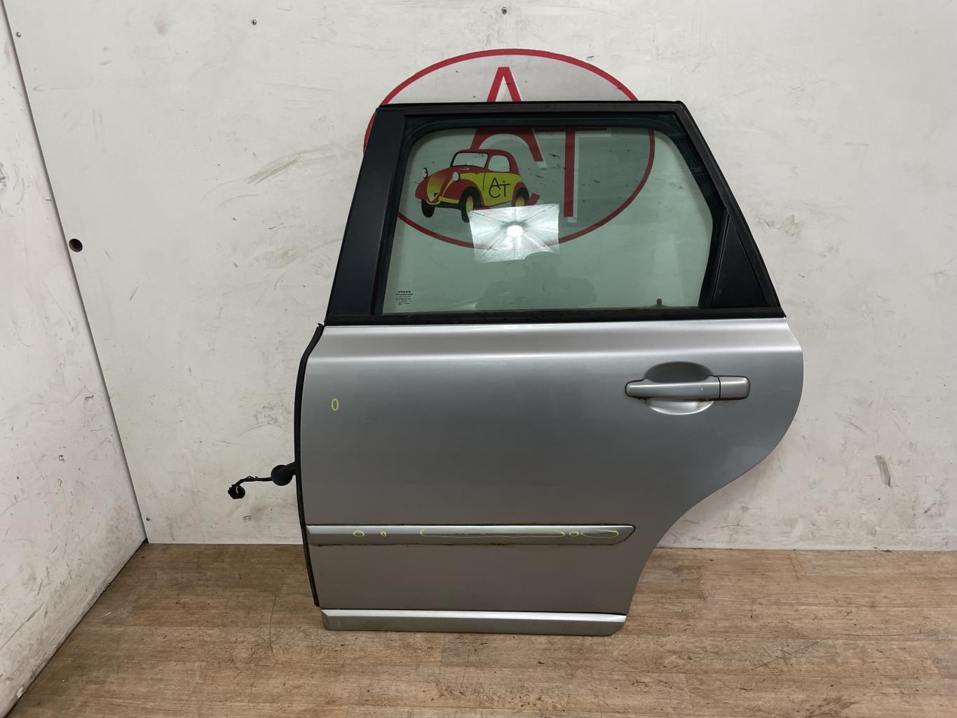 Portiera posteriore sinistra VOLVO V 50 PHASE 2 BREAK Diésel - 1