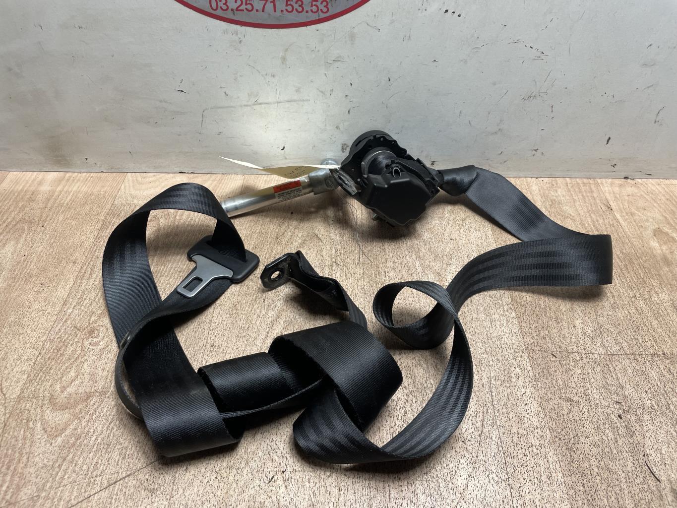 Cintura di sicurezza posteriore destra VOLVO V 50 PHASE 2 BREAK Diésel - 1