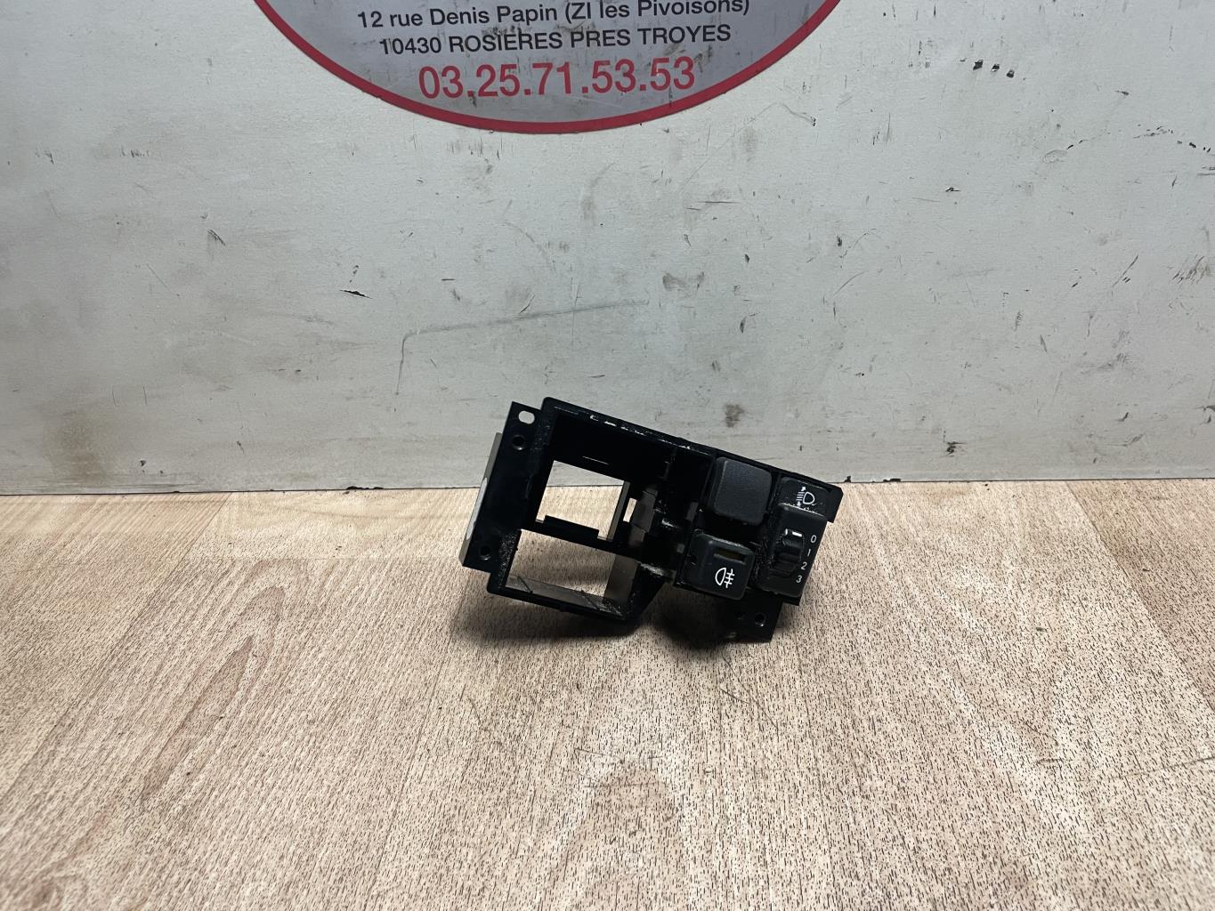 Commande de reglage hauteur de phare OPEL AGILA A Essence - 1