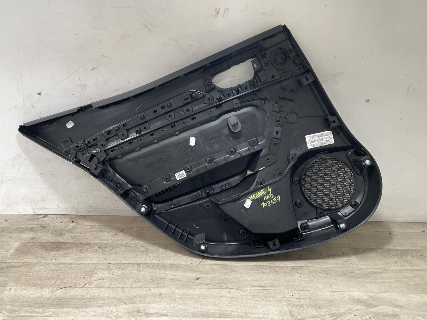 Pannello portiera posteriore destro RENAULT MEGANE 4 PHASE 2  - 1