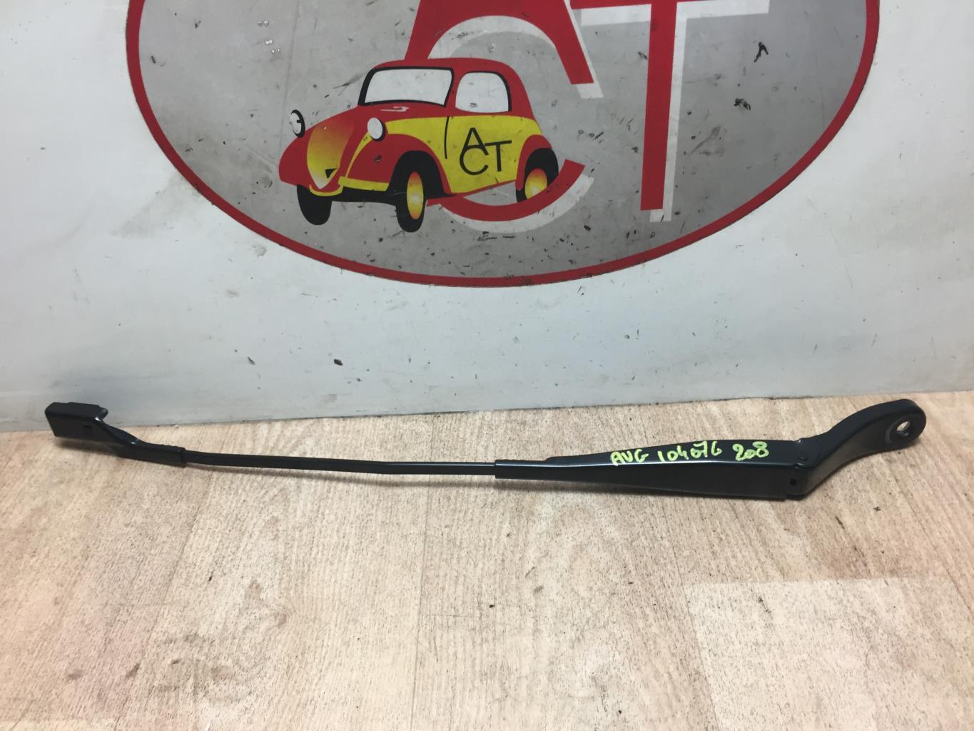 Braccio tergicristallo anteriore sinistro PEUGEOT 208 1 PHASE 2 Gasolina - 1