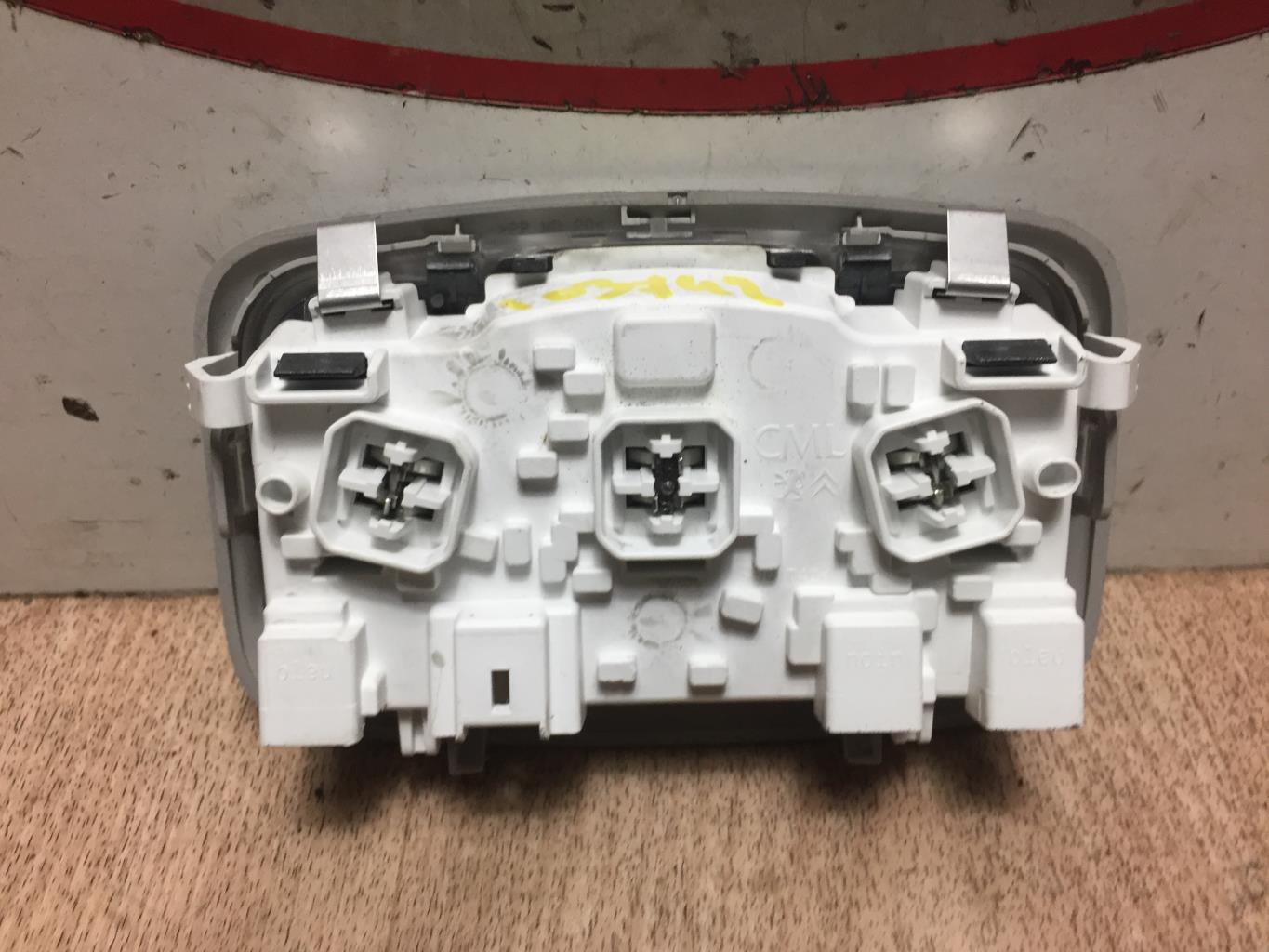 Eclairage de plafonnier CITROEN C4 2 PHASE 1 Diesel - 1