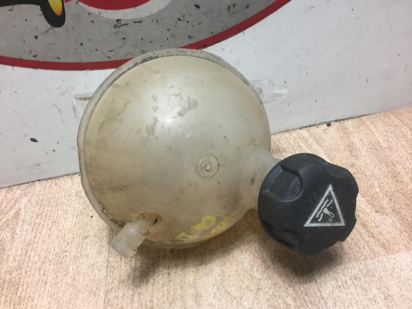 Vase d'expansion CITROEN C4 2 PHASE 1 Diesel - 1
