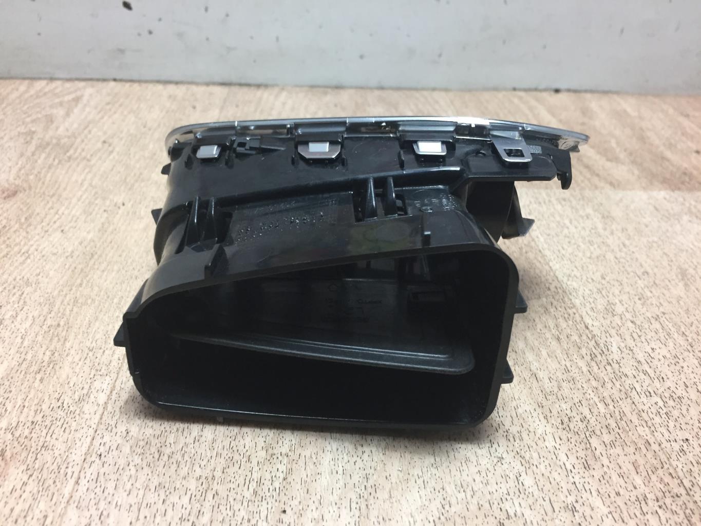 Bocchetta aerazione cruscotto anteriore destra CITROEN C4 2 PHASE 1 Diésel - 1