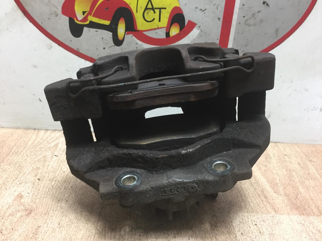 Pinza freni anteriore sinistra CITROEN C4 GRAND PICASSO 1 Diésel - 1
