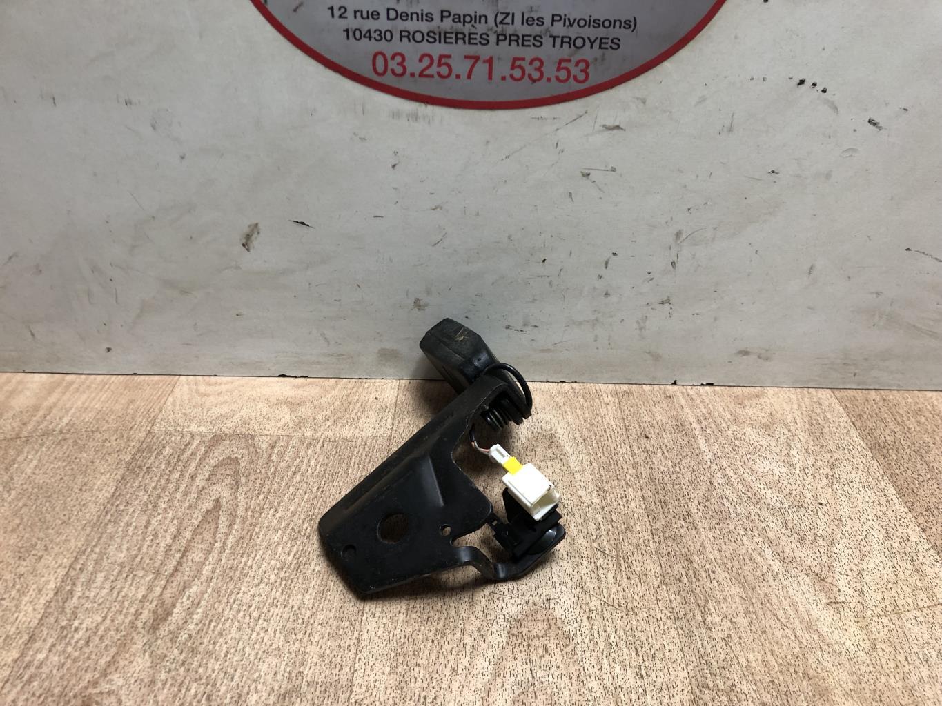 Aggancio cintura sicurezza posteriore sinistro CITROEN C4 1 PHASE 2  - 1