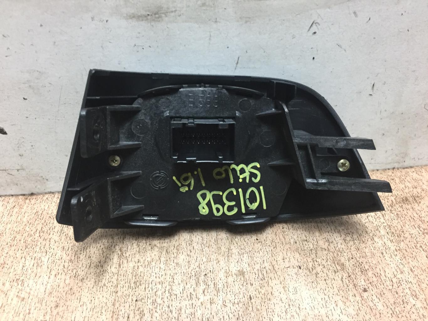 Commande de reglage hauteur de phare FIAT STILO Essence - 1