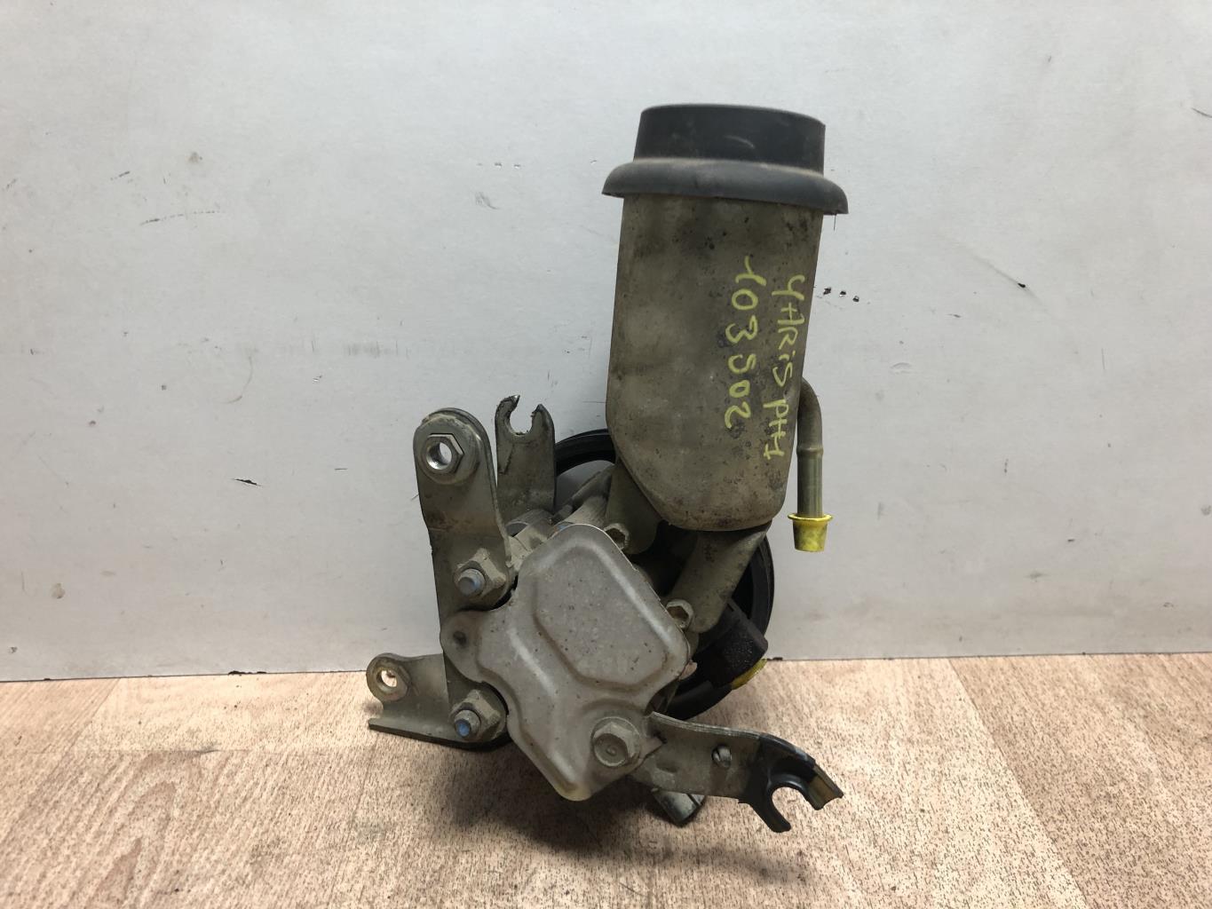 Pompe de direction TOYOTA YARIS 1 PHASE 1 Essence - 1